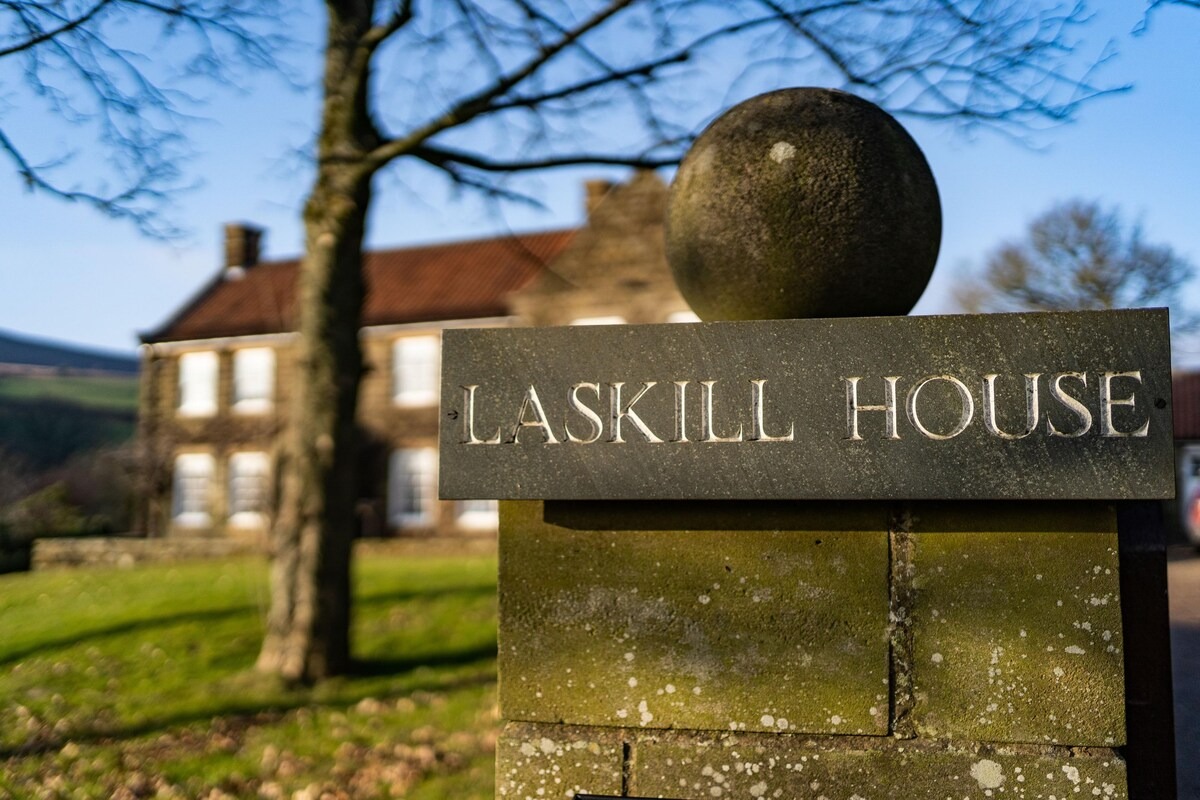 Laskill Country House