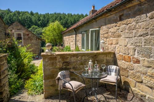 451bridgecottage-outside