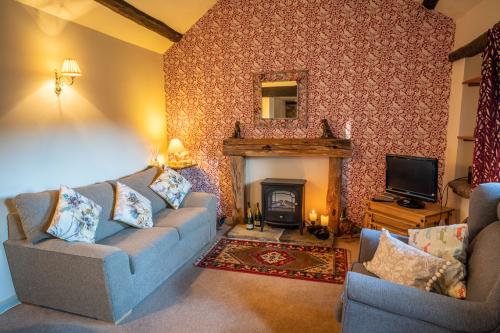 foxglove-lounge